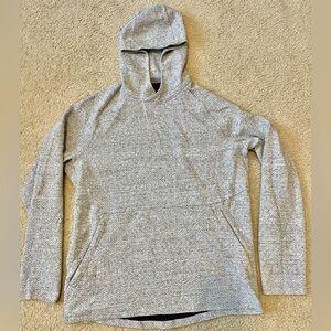 LULULEMON HOODIE. Gender neutral. Textured, double knit.